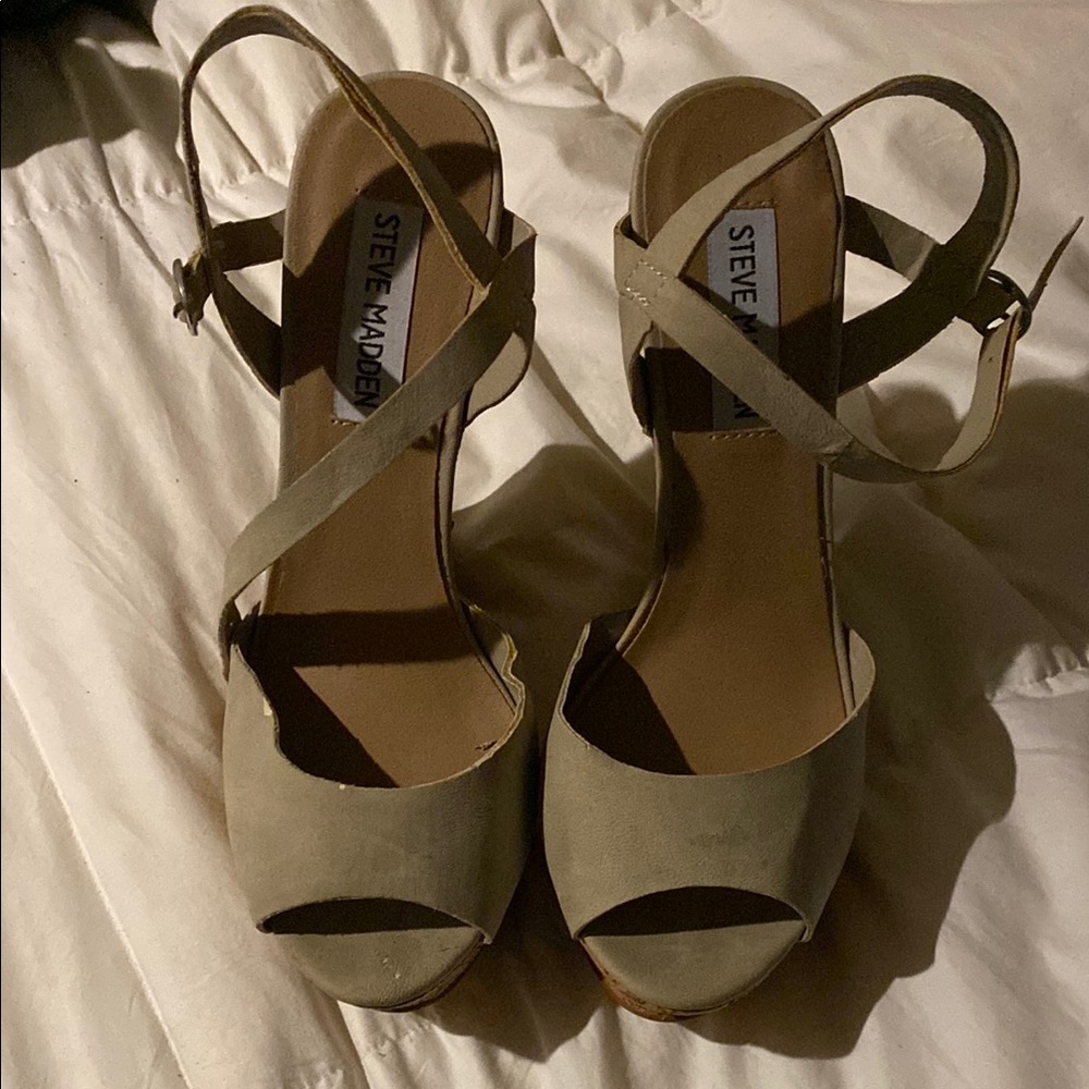 Steve Madden Women's Tan Sandals